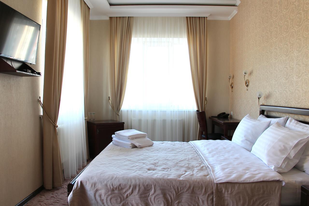 Harvest Hotel Vinnicja Kültér fotó